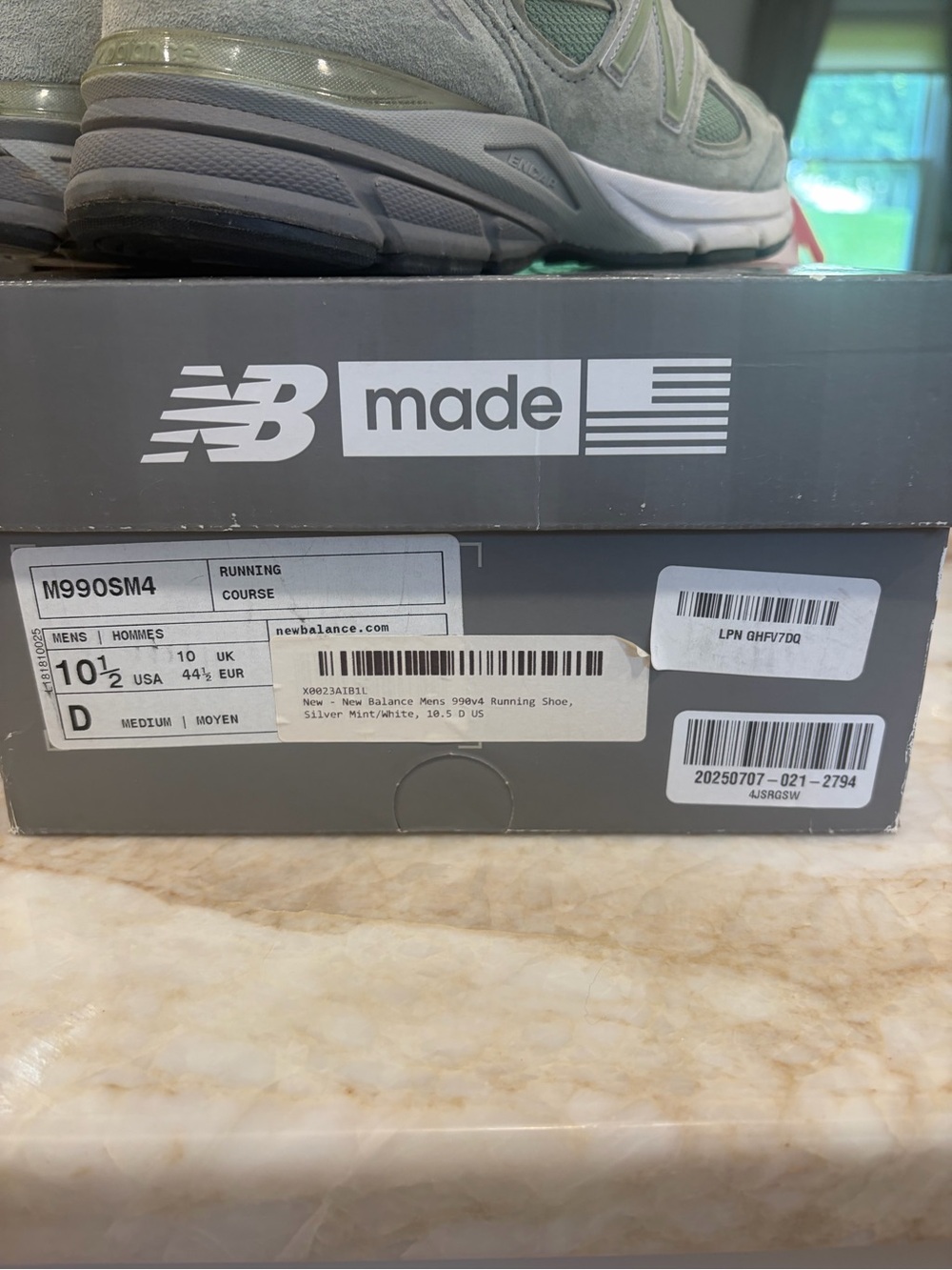 New Balance Men’s 990v4 Sneakers “mint” - Picture 6 of 7